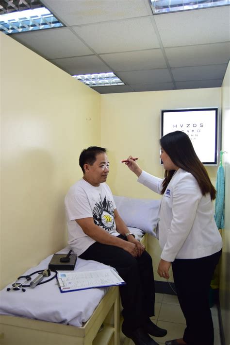 Doctors in OCW Medical Clinic Incorporated .
